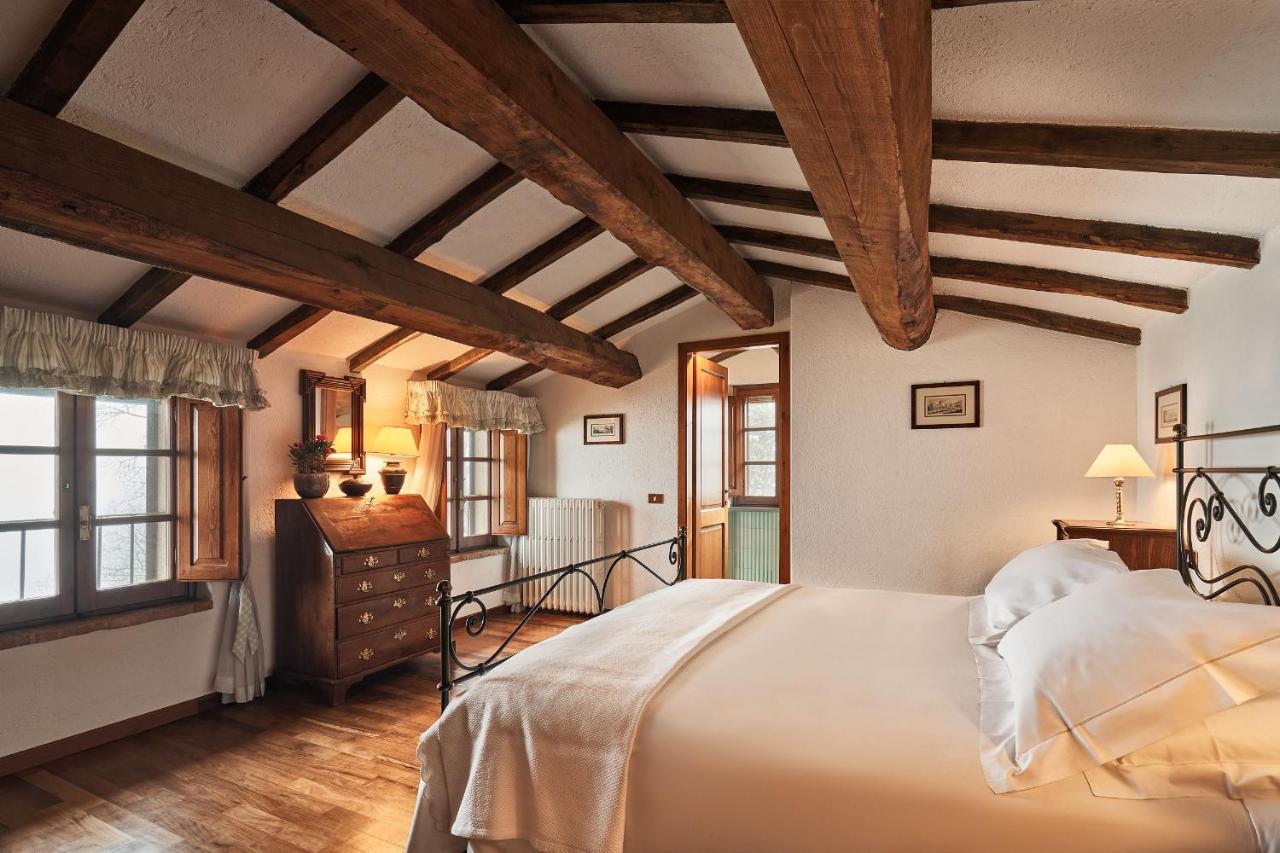Country house Borgo Il Poeta *