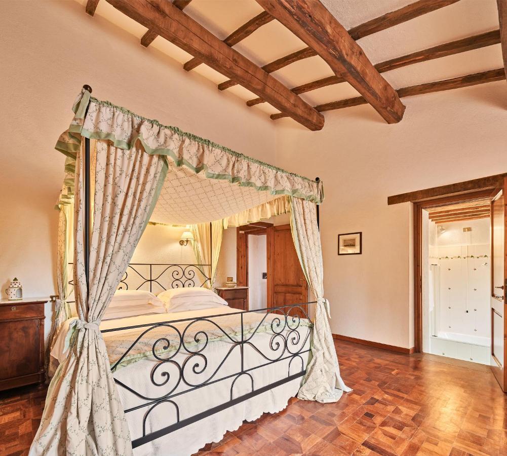 Country house Borgo Il Poeta *