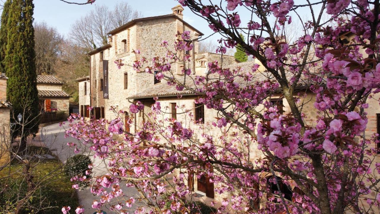 Borgo Il Poeta * Monte Castelli