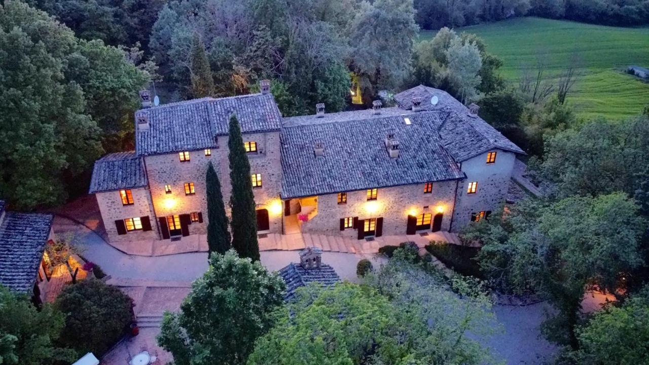 Borgo Il Poeta Country house *